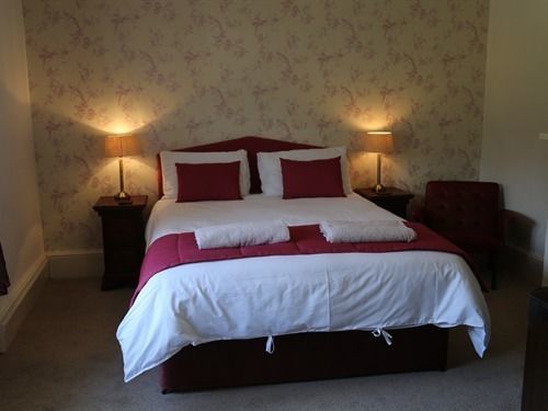 Отель The Northbrook Arms Micheldever Экстерьер фото